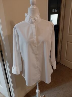 Pearly Vine White Button-Front Women's Blouse XL EUC